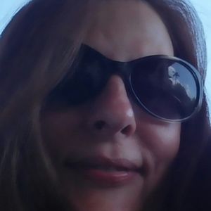 Meet your Posher, Ellen